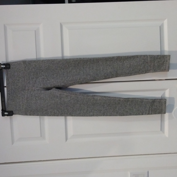 NWOT Kyodan Grey Leggings size XS - Picture 4 of 6